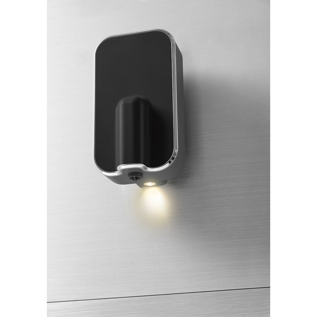 cafetera negra SMEG automática Espresso luz diseño calidad molinillo café con luz